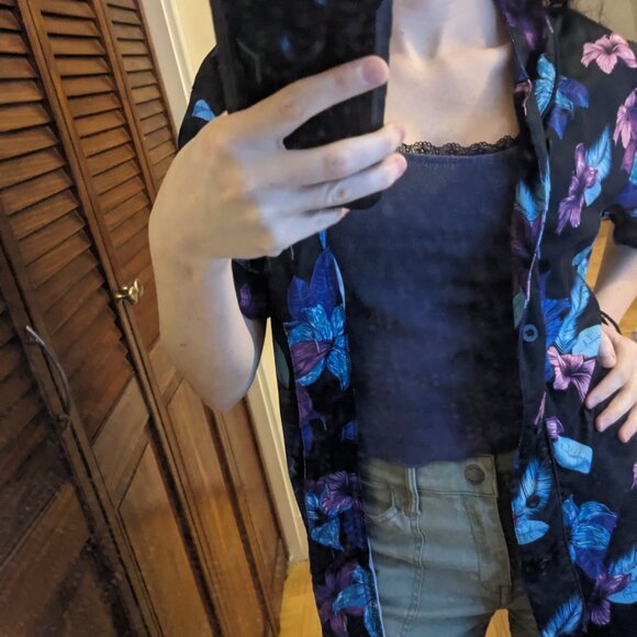 Black Floral Button down - Picture 2 of 5